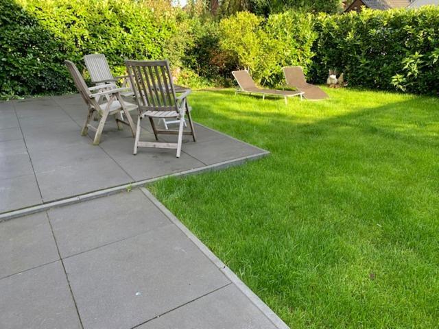 Villa Cosy Central Incl Jacuzzi Near Trainstation, Beach And City Heemstede Exterior photo